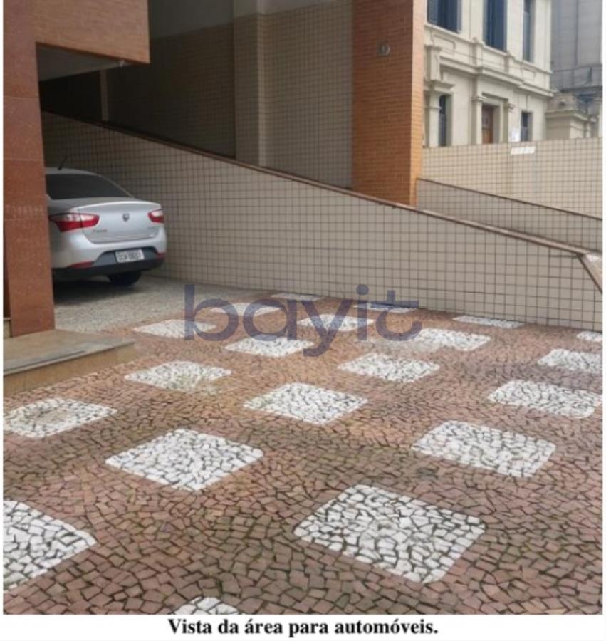 Apartamento com 2 quartos, 1 vaga, 122,50m²