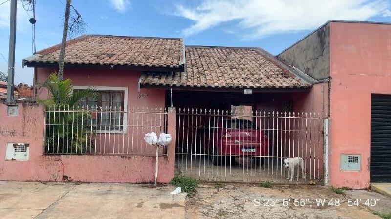 Casa 105,67m² em Avare/SP com lance inicial de R$305.000