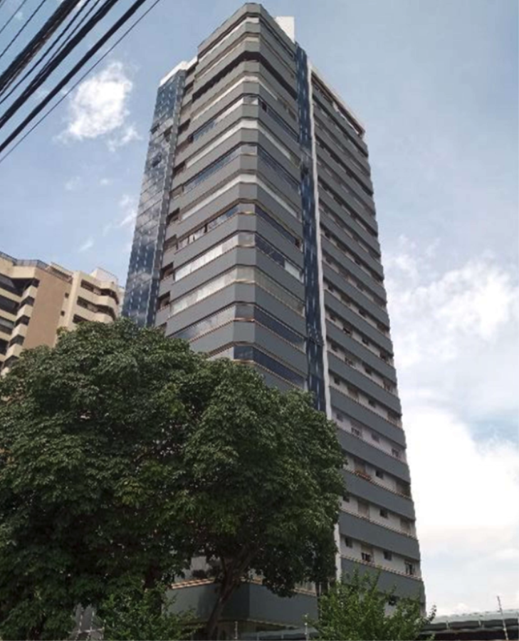 Apartamento com 3 suítes e 3 vagas de garagem