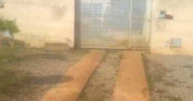 Casa com 2 quartos, 1 banheiro, varanda, área construída 59,65m², 1 vaga