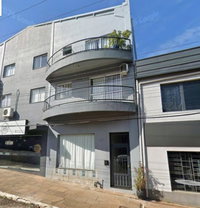 Apartamento com 3 dormitórios, 150m²