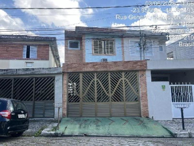 Casa com 3 Quartos e 2 Banheiros em São Vicente