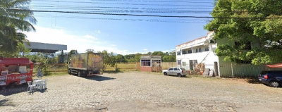 Galpão comercial com 18.900m² e estrutura completa