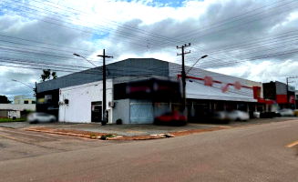 Centro Comercial com Salas e Lojas, 480m², Desocupado