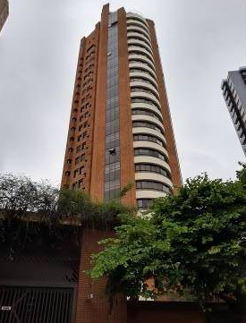 Apartamento 21 com 255m² no Edifício Kamai em São Paulo