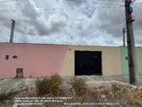 Casa com 2 quartos, 2 banheiros, 1 vaga e 70m² construída
