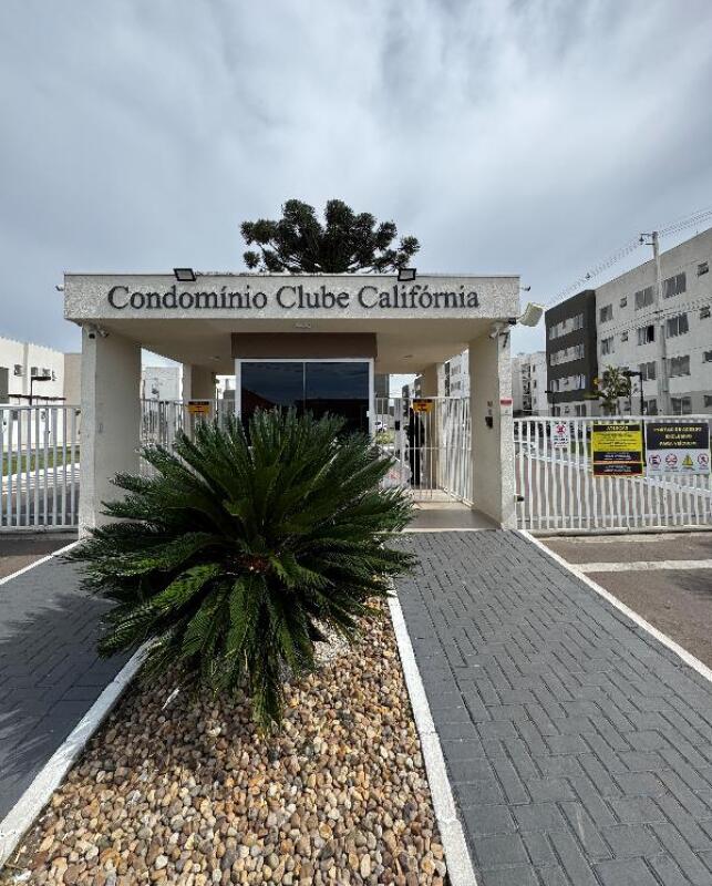 Apartamento com 2 quartos em Campo Largo/PR