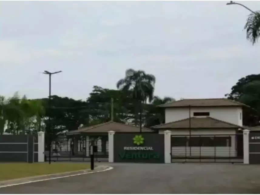 Terreno em leilão com 1000m² em Itatiba/SP