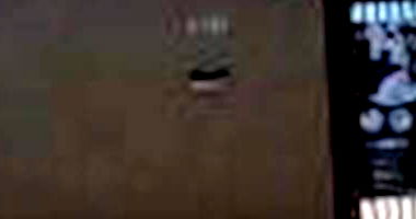 Casa padrão desocupada com 3 quartos e 2 banheiros, 110m² construída