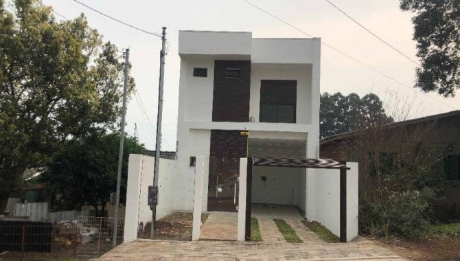 Casa padrão 3 quartos 3 banheiros 151m² ocupada