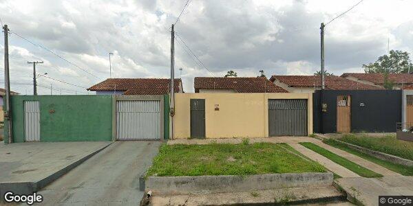 Casa 2 quartos com área de serviço, sala, cozinha e 1 vaga