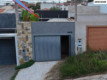 Casa com Piscina e 2 Dormitórios em Franca/SP