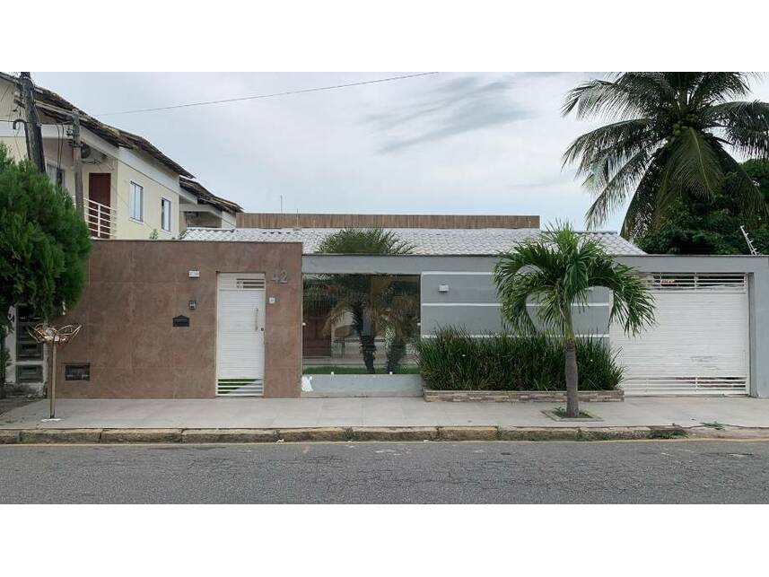 Casa com 163m², 2 quartos, ocupada, Parque Jockey Club