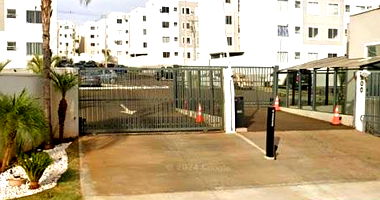 Apartamento térreo 2 quartos, 1 banheiro, 1 vaga, 40m², desocupado