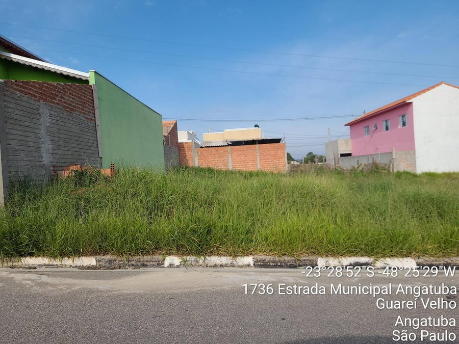 Terreno plano de 160m² no Jardim Domingos Orsi, sem benfeitorias