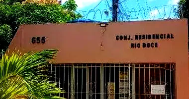 Apartamento Ocupado com 2 Quartos e 1 Banheiro em Leilão