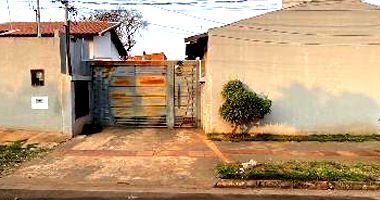 Casa 2 quartos, 1 banheiro, 1 vaga, 48.84m² construída, desocupada