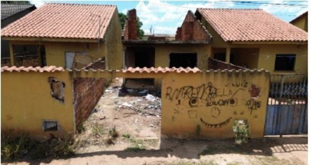 Casa residencial em Santo Antônio do Descoberto com 3 lances registrados