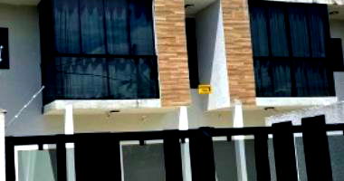 Terreno com Edificação em Balneário Piçarras