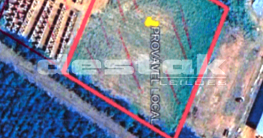 Terreno com 9.059 m² em Buri/SP