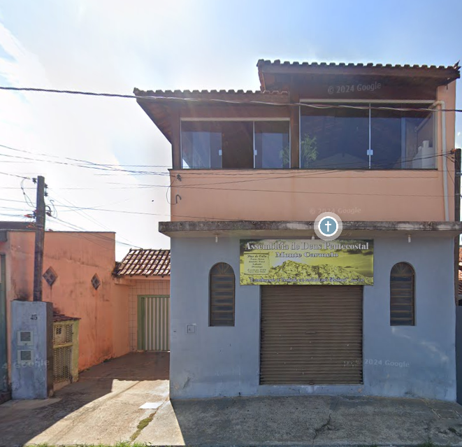 Imóvel residencial e comercial com 378m² construídos em Leme/SP
