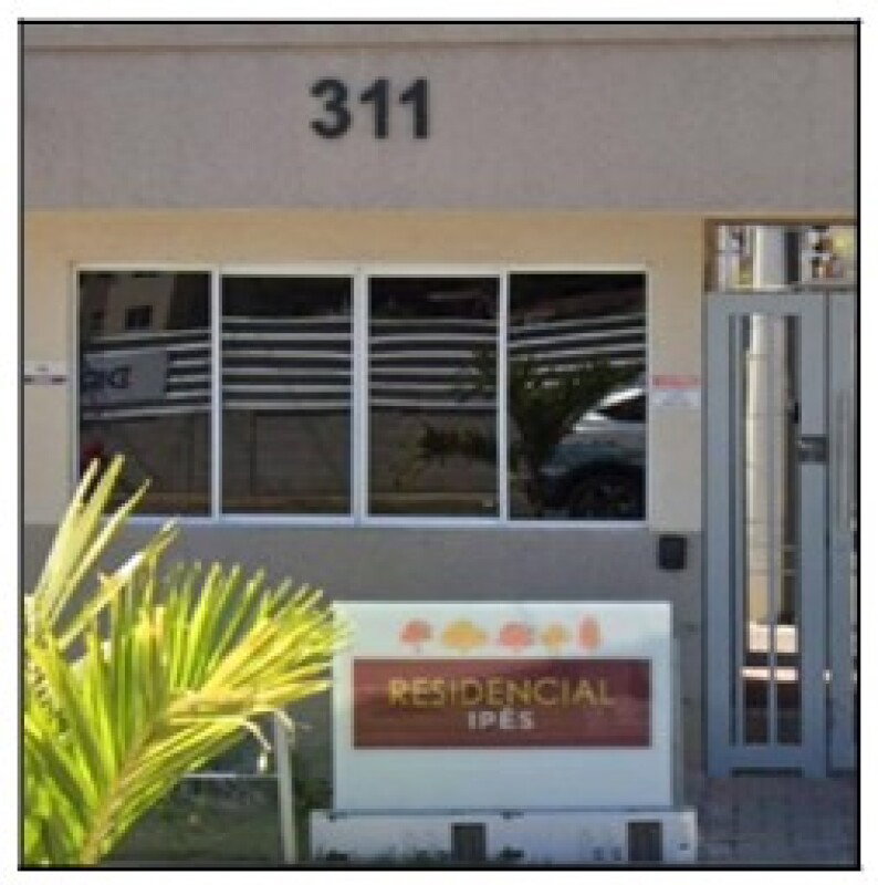 Apartamento com 3 quartos, 2 banheiros, 61.87m²