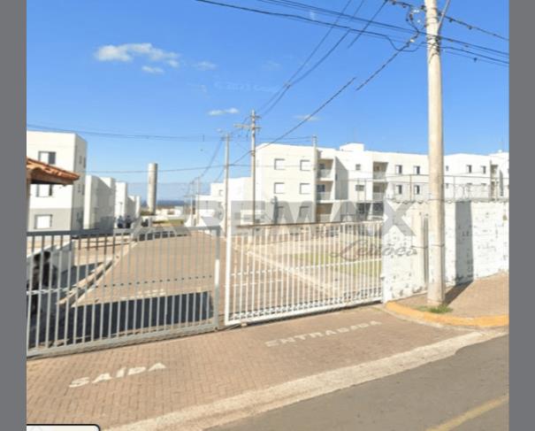 Apartamento com 2 quartos, 1 banheiro e vaga de garagem