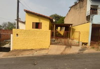 Terreno com Casa em Itapetininga, 2 Quartos, 150m² Terreno, 55m² Construída