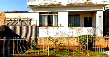 Casa com 4 quartos e 1 banheiro em Lavras/MG
