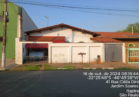Casa Residencial em Itapira com 3 Quartos