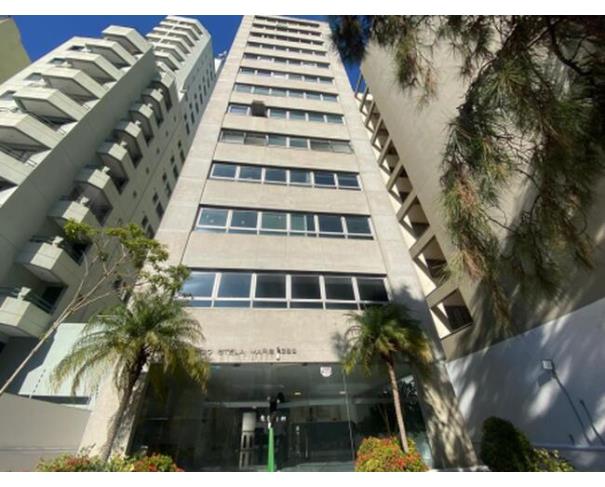 Conjunto Comercial no Edifício Stela Maris em São Paulo