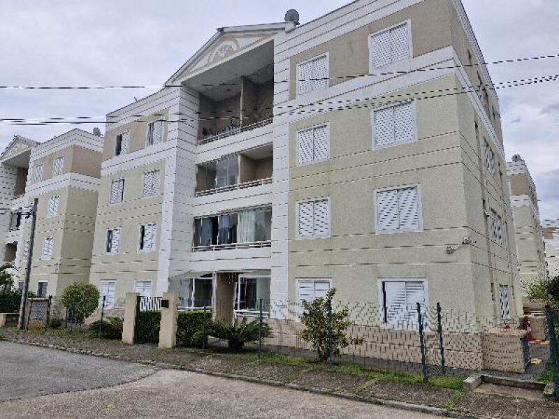 Apartamento com 2 Quartos e Varanda em Cotia