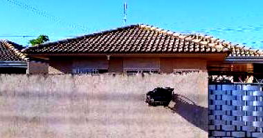 Casa com 2 quartos em Rolândia/PR