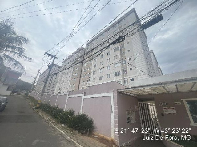 Apartamento com 2 quartos em Juiz de Fora/MG