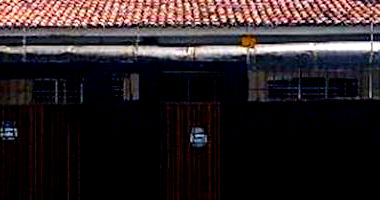 Casa Ocupada com 4 Quartos e 4 Banheiros em Olinda/PE