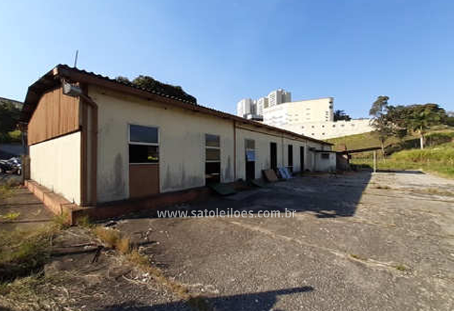Terreno com Galpão em Pirituba/SP -