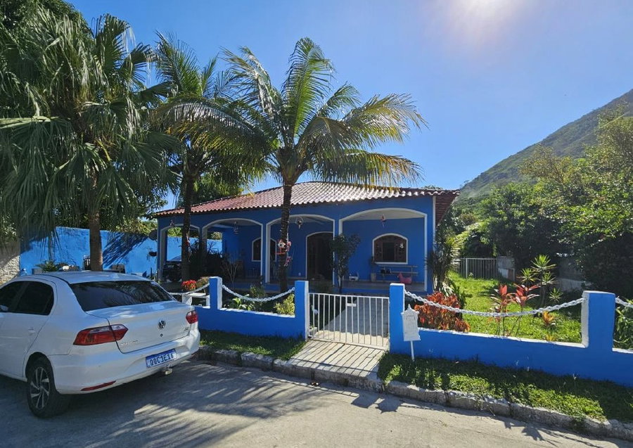 Casa com 680m² de terreno, Cond. Club 34, Paraíso, Nova Iguaçu/RJ