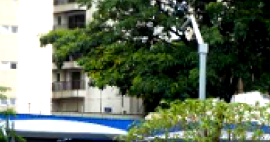 Área remanescente de 348 m², terreno sem benfeitorias, ocupado