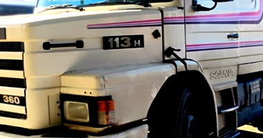 Caminhão Trator SCANIA/T113 H 4X2 360 - 1994/1995