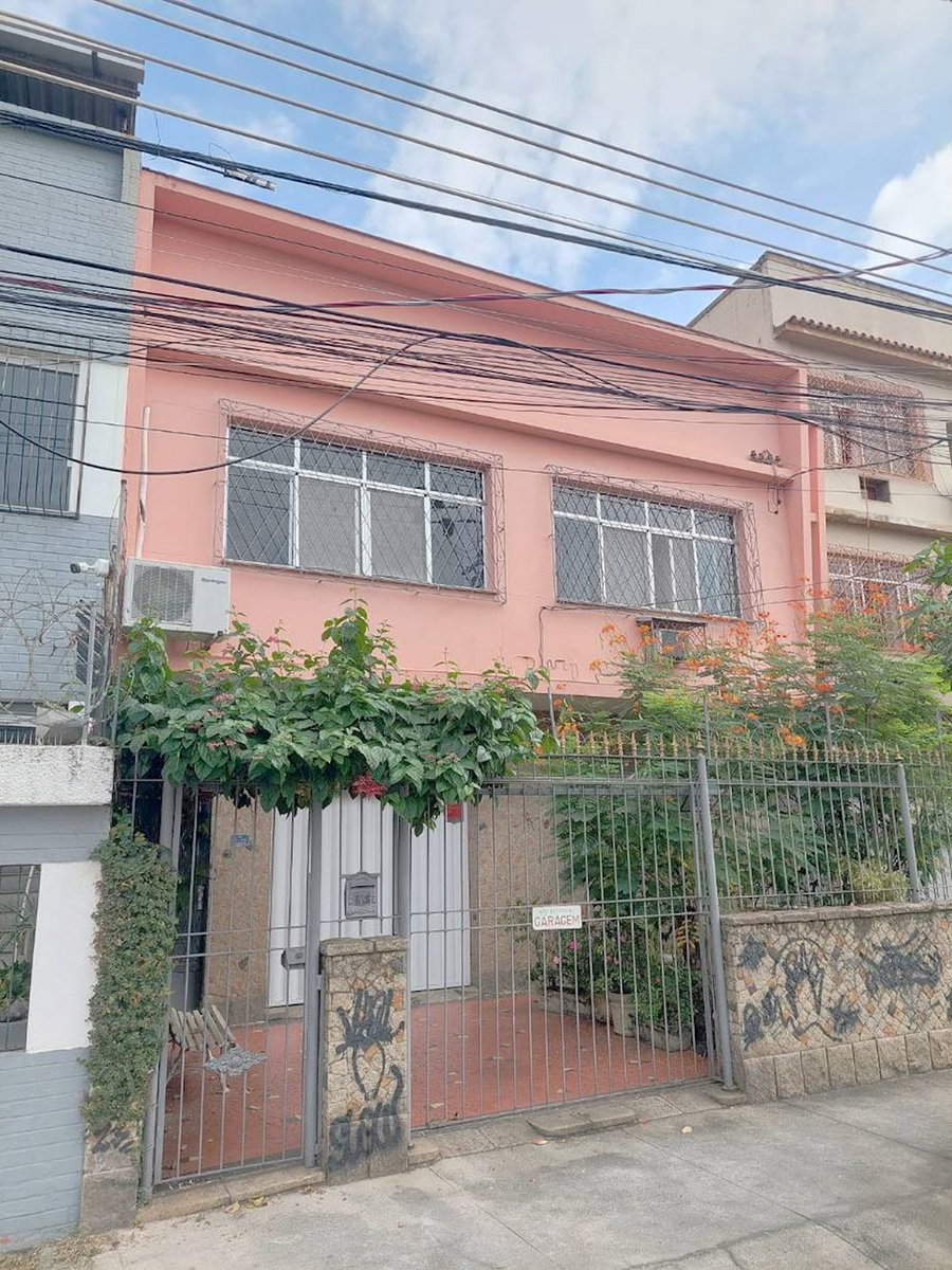 Apartamento 2 dormitórios em Riachuelo com 64m²