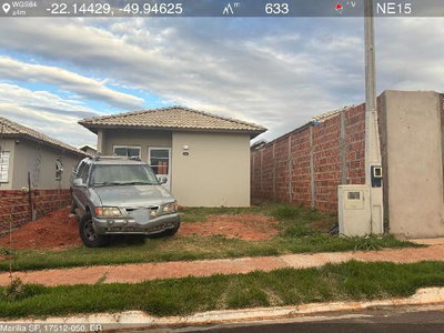 Casa com 2 quartos e 43,85 m²