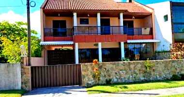 Casa residencial 2 pavimentos 278m², terreno 360m², fechado
