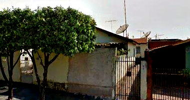 Casa residencial 30m² com terreno 200m², desocupada