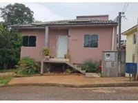 Casa em leilão com 78m² construída em Santa Lúcia