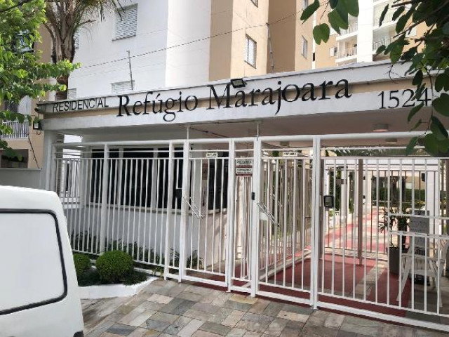 Apartamento com 2 vagas em São Paulo
