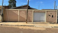 Casa com 2 quartos, 1 banheiro e 1 vaga de garagem, 52 m², ocupada
