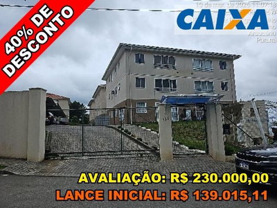 Apartamento com 2 Quartos e Vaga em Araucária