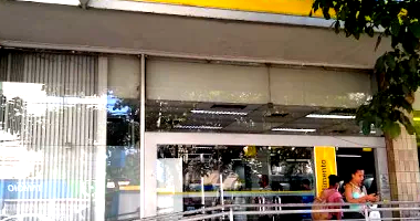 Prédio Comercial com Loja, 0 quartos, 0 banheiros, locado