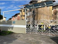 Apartamento com 2 Quartos e 1 Banheiro