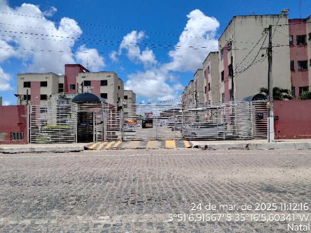 Apartamento com 2 quartos em Natal/RN